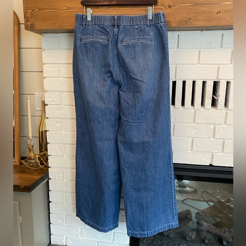 GAP Wide Leg Flare Jeans in Dark Blue Denim - Picture 6 of 15